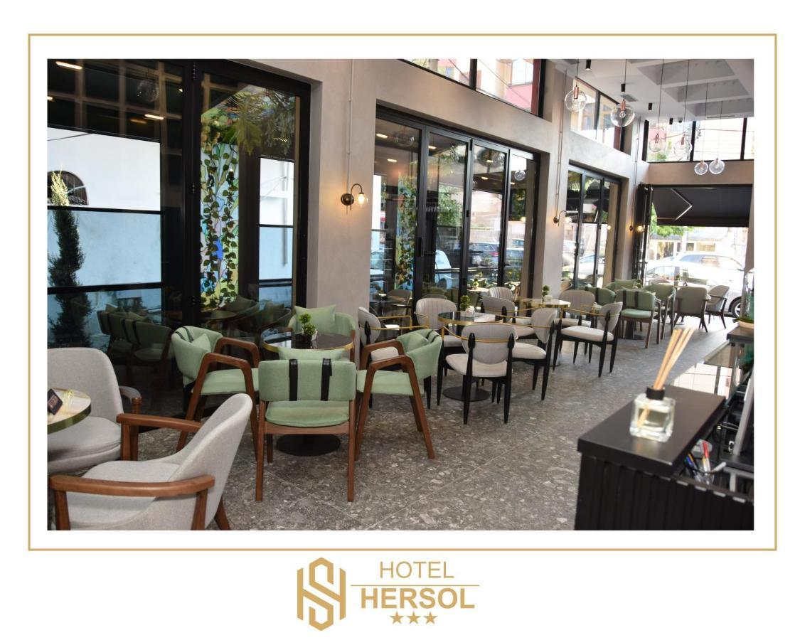 Hotel Hersol ดูร์เรส ภายนอก รูปภาพ
