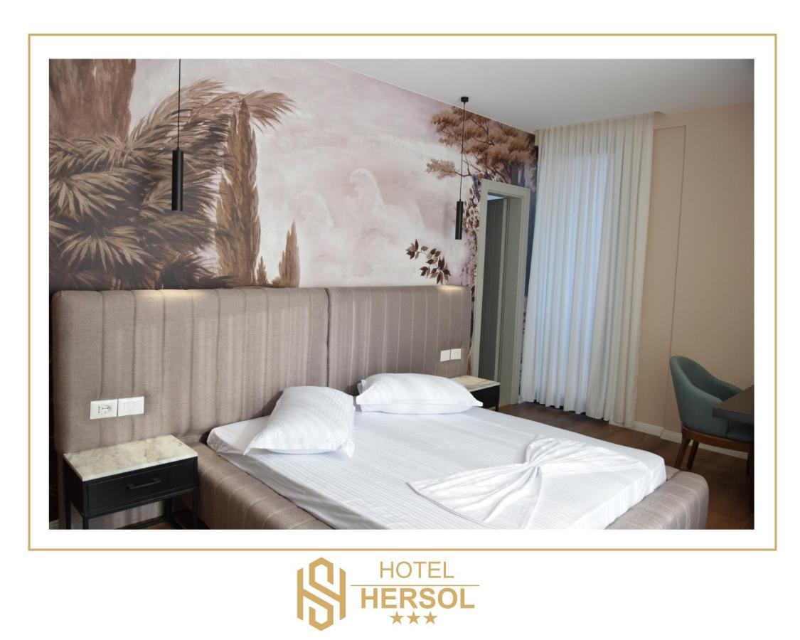 Hotel Hersol ดูร์เรส ภายนอก รูปภาพ